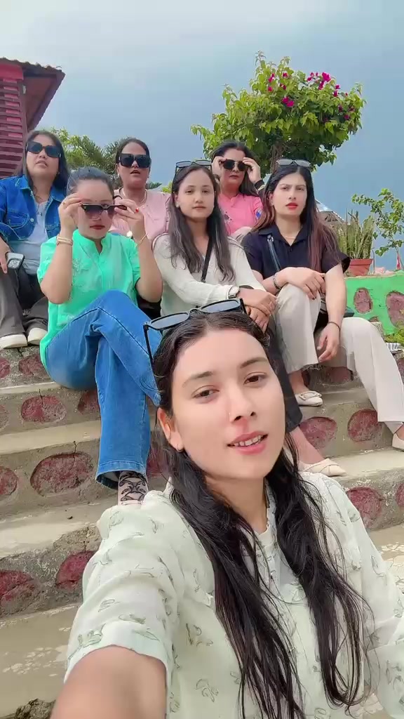 @puja gahatraj 😍3