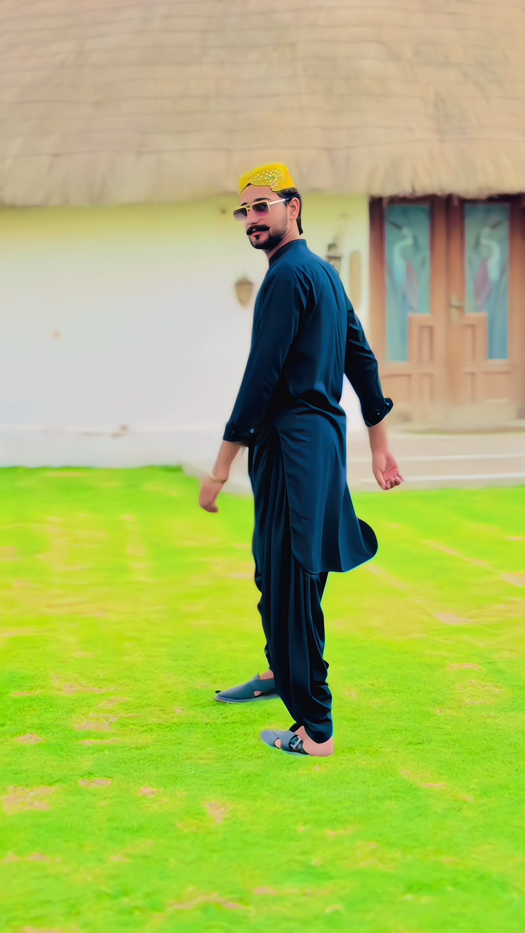 @꧁༺MAZHAR ༻꧂🦅
