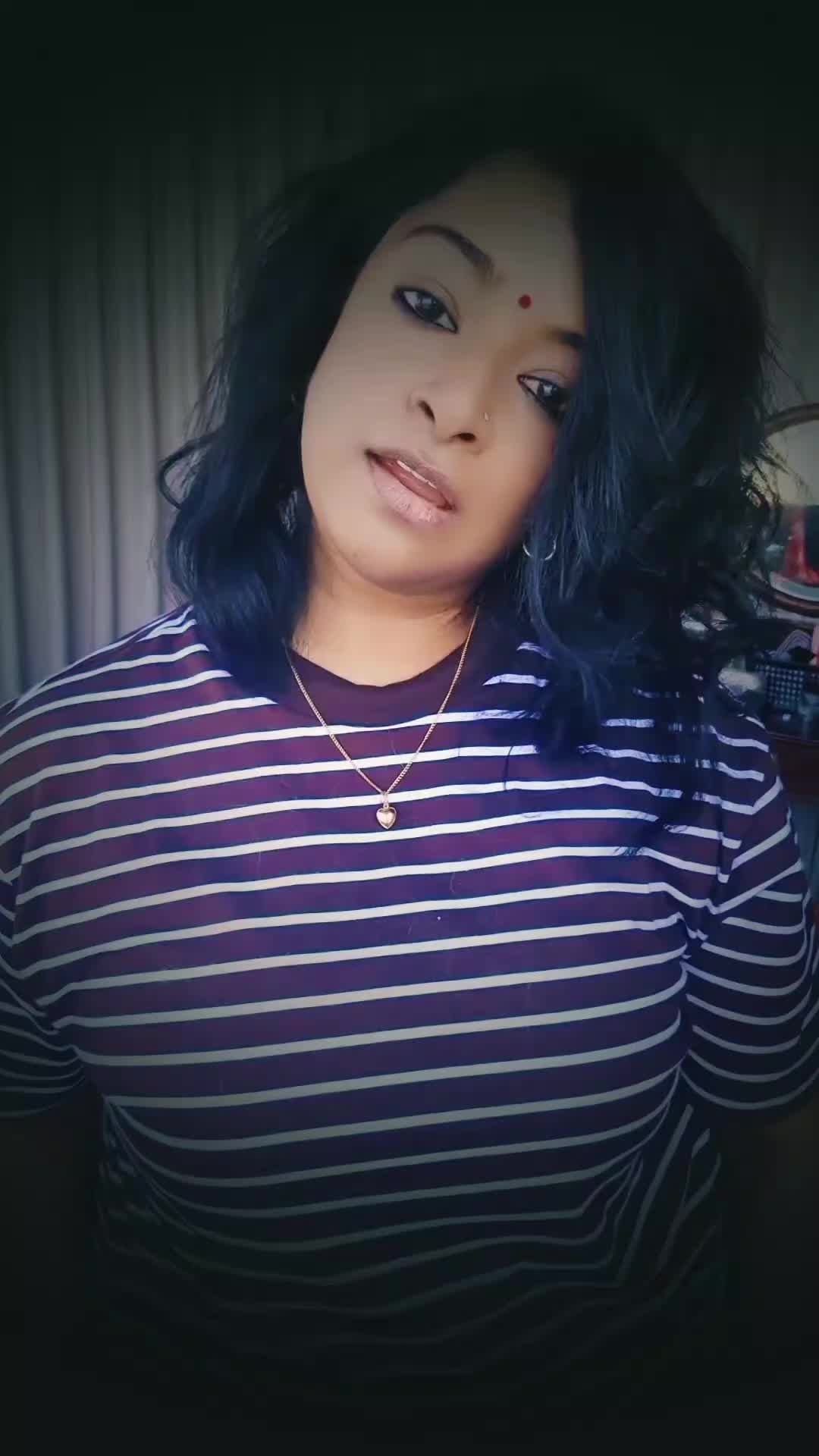 @Radha_Ashanti