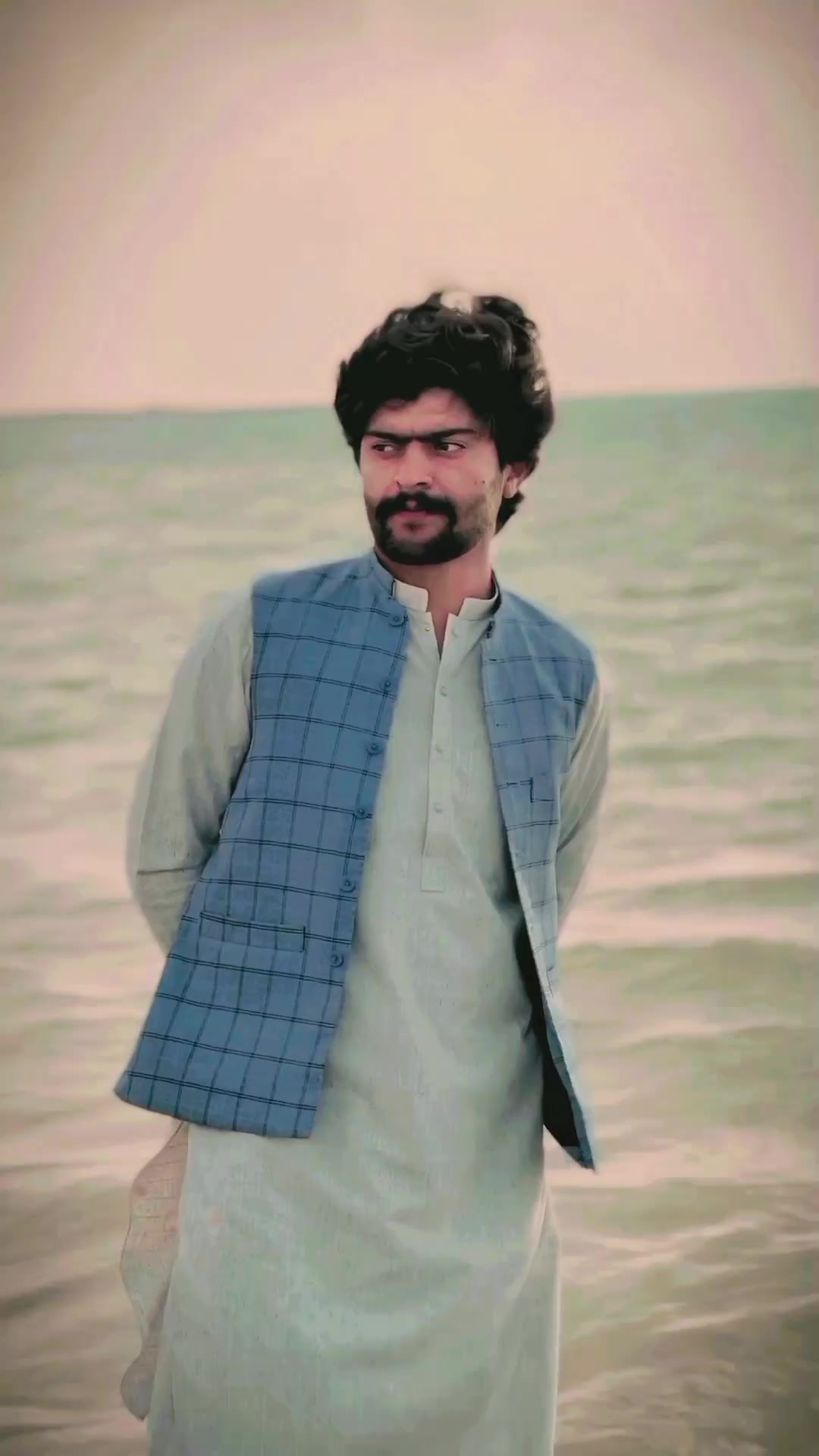 @روغانے