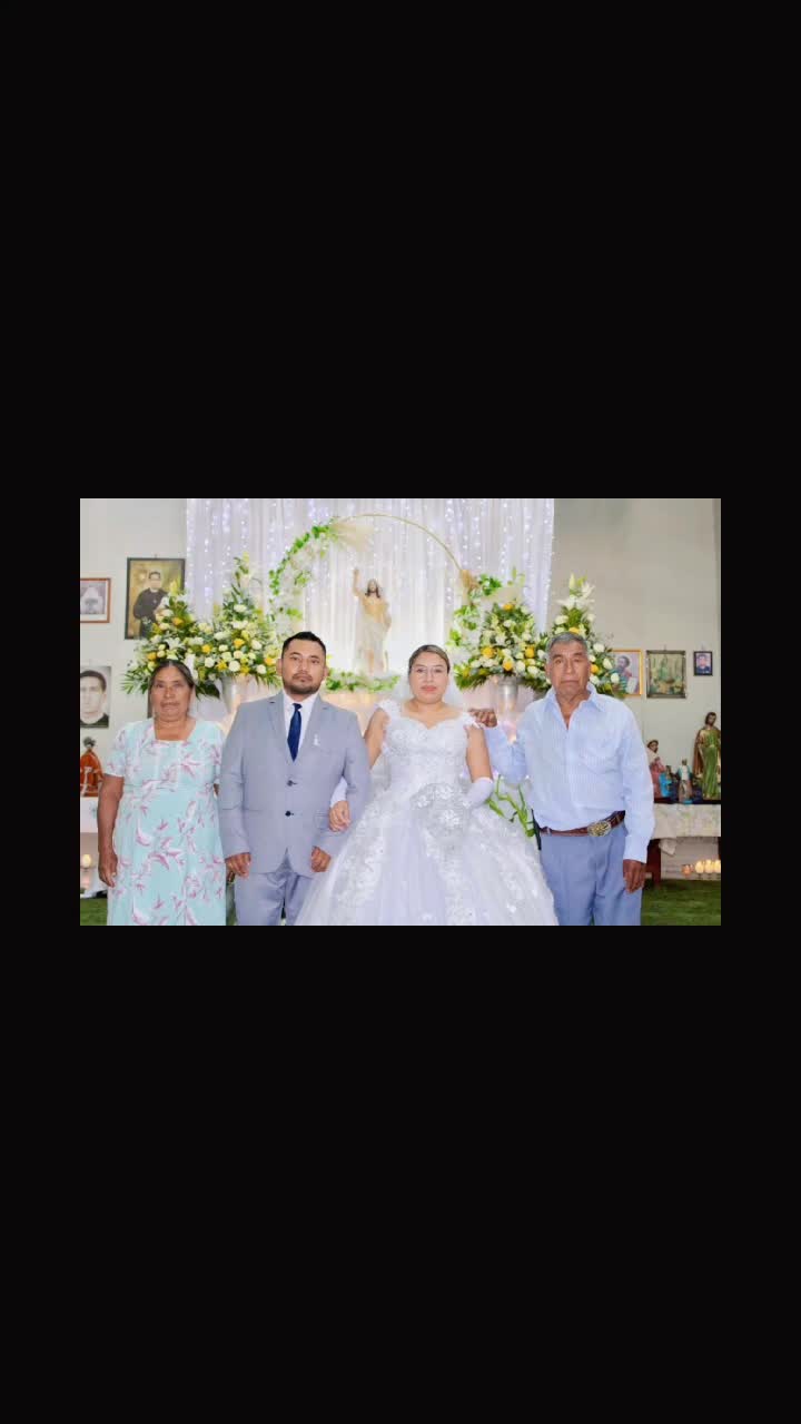 @to&ntilde;ita Lopez