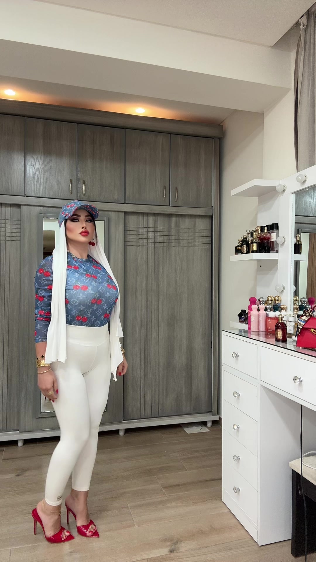 @🧿الملكة نادية🧿