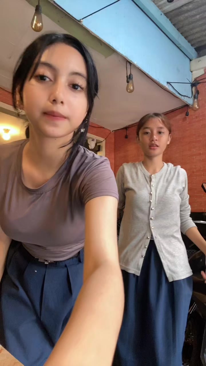 @..