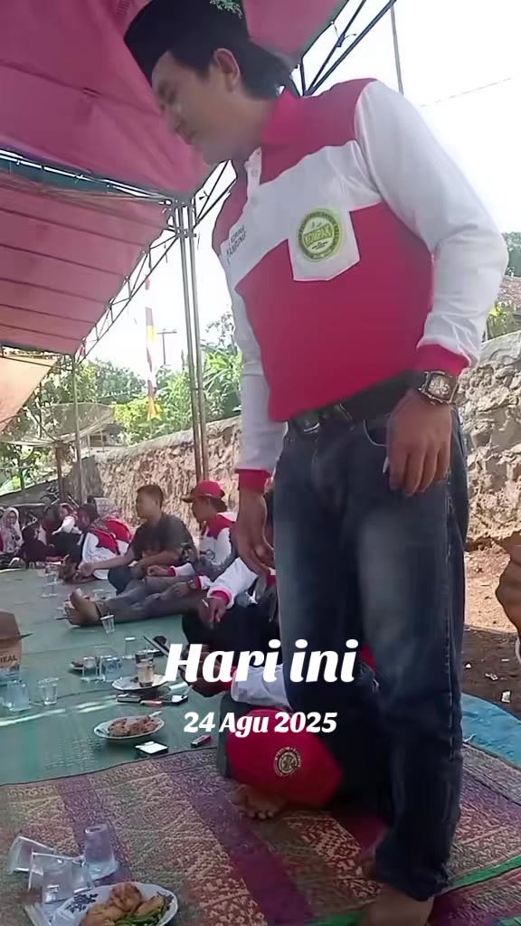 @SARJO ajha😁