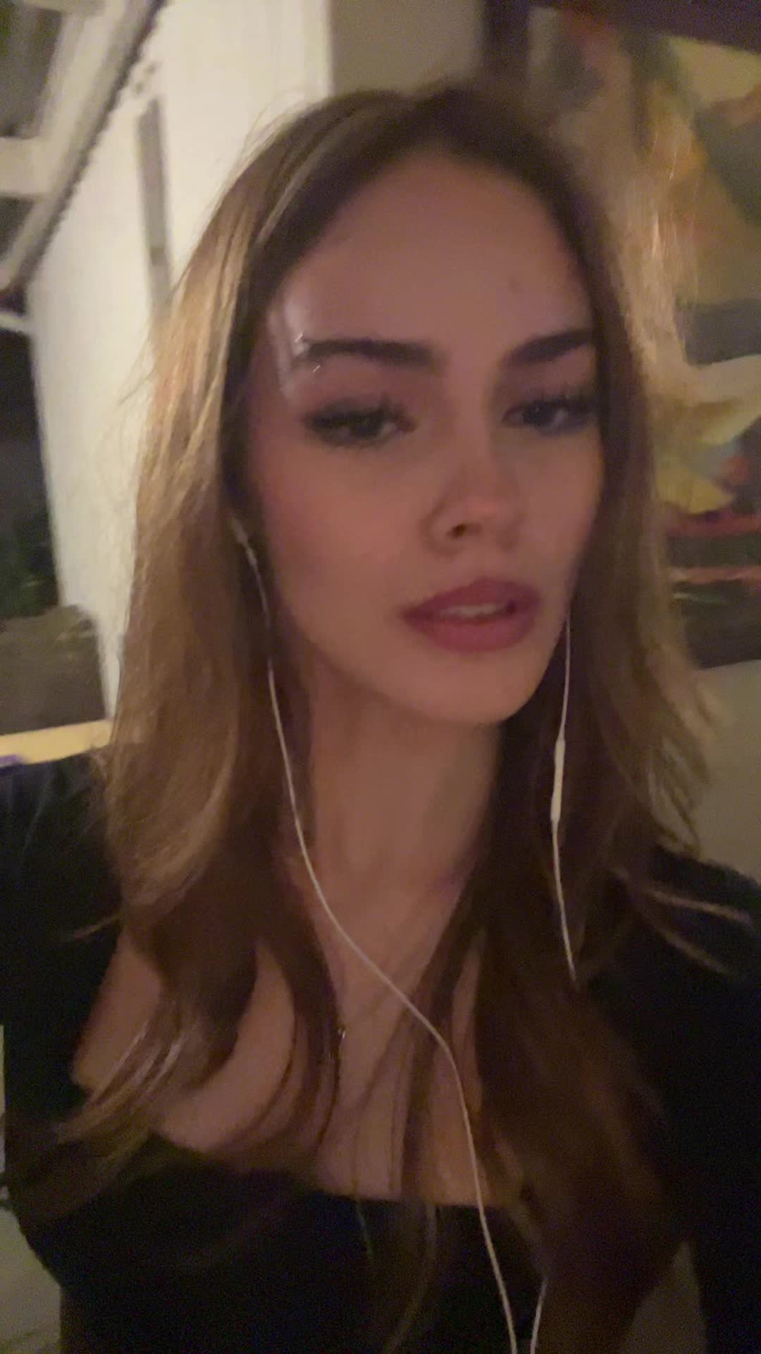 @ehanananafox