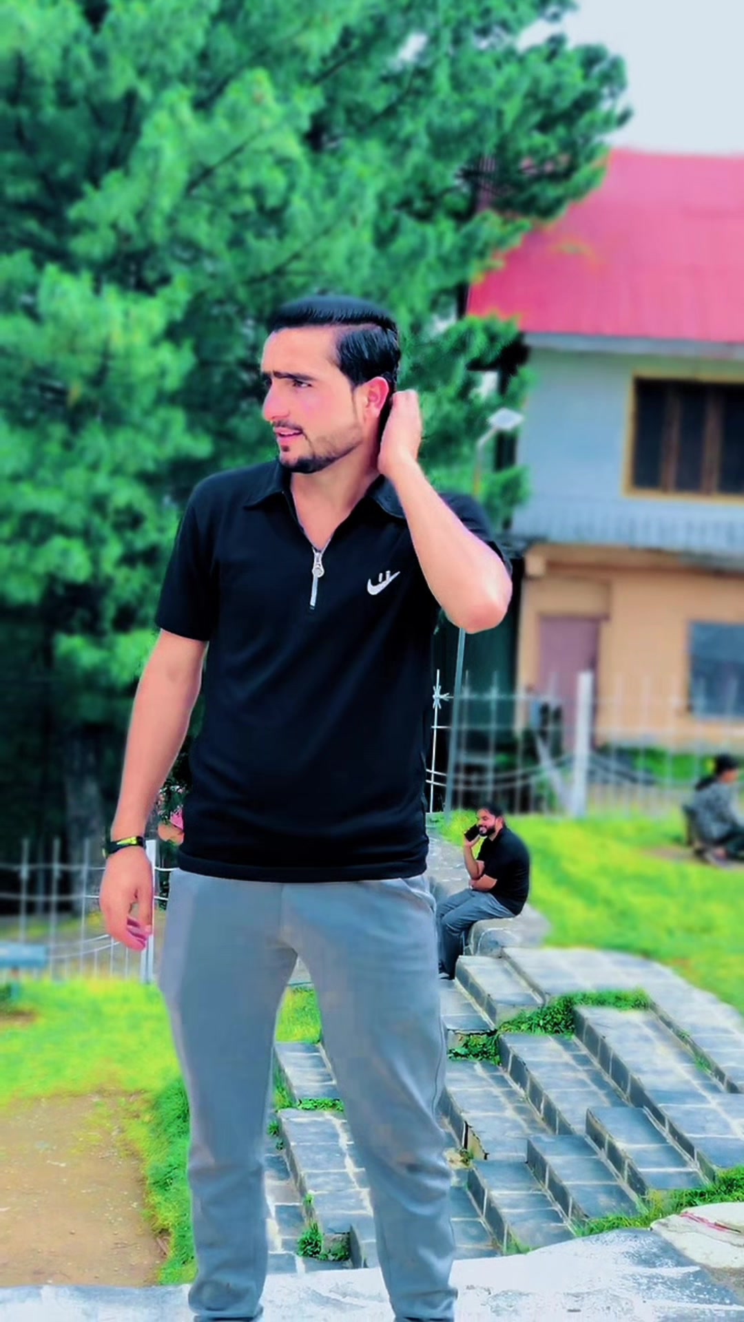 @Mr_ Zeeshan077