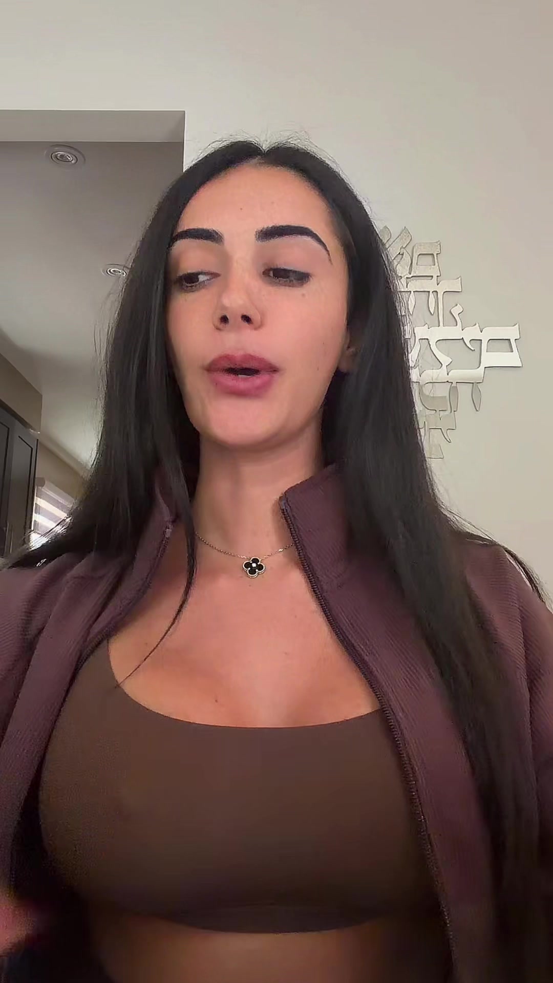 @Danielle Levy | Real Estate