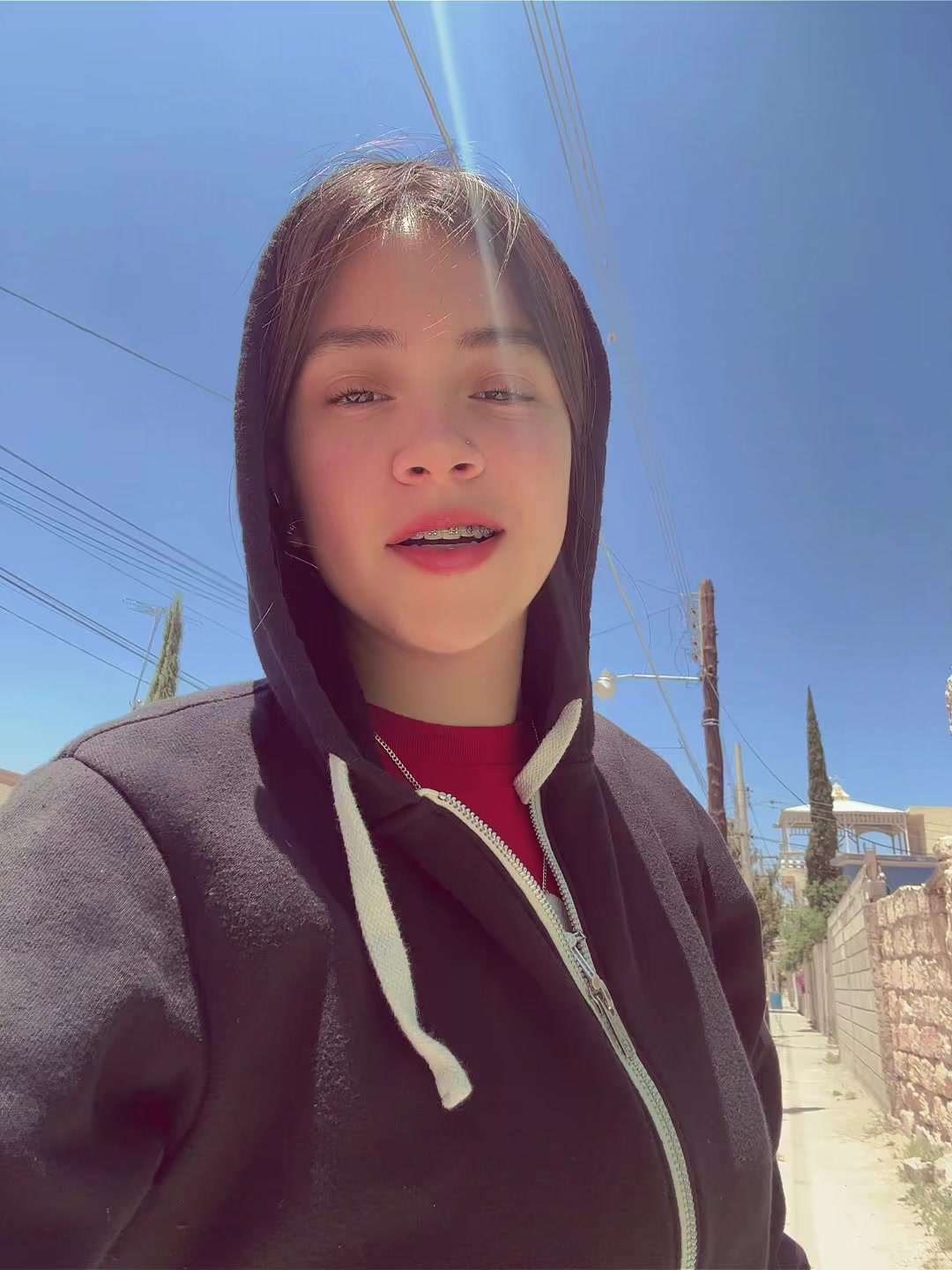 @Jenifer Flores🖤