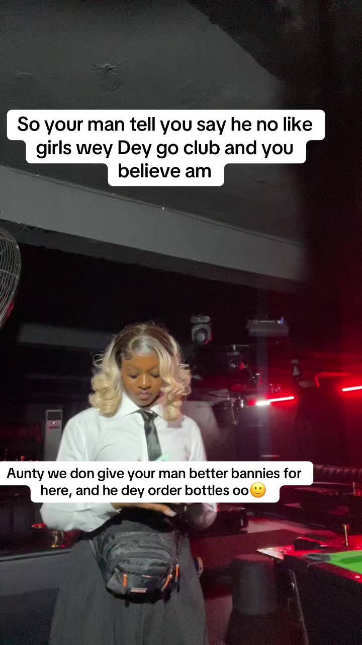 @Your Favorite Waitress🥂🍒