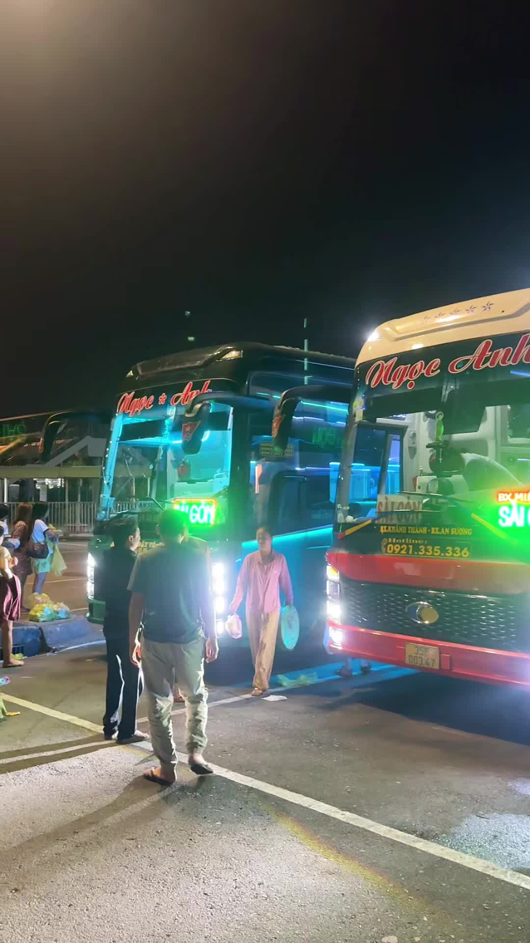 @Nhà Xe Ngọc Anh
