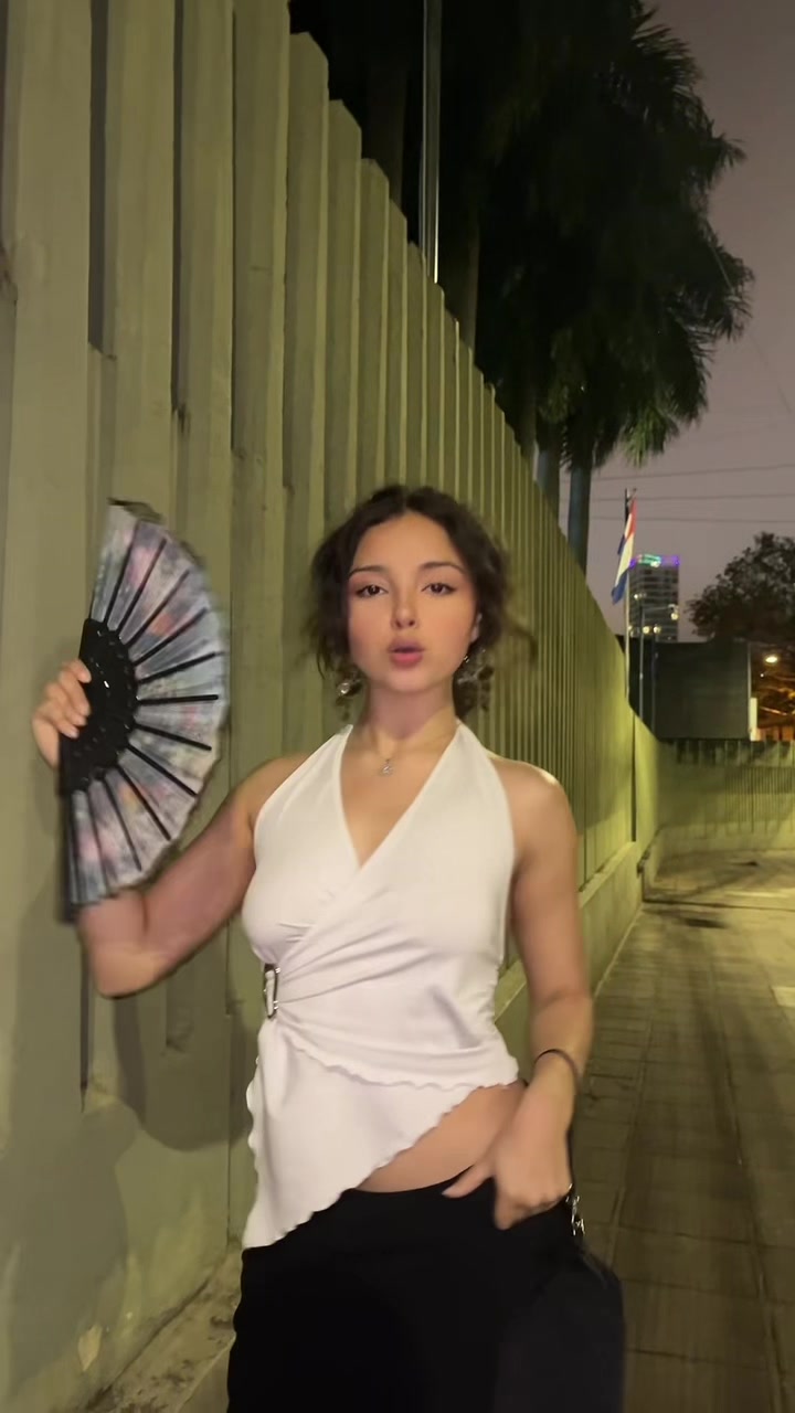 @zoeetufarii