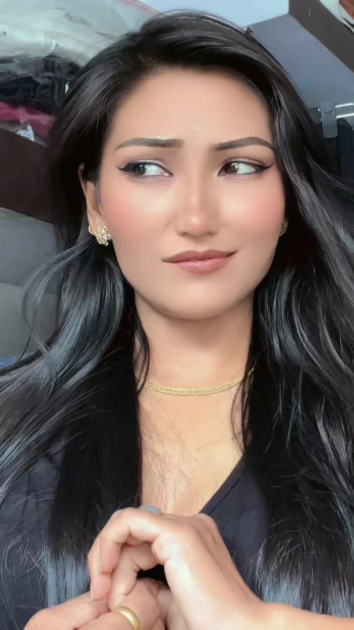 @Amrita...Shrestha...ЁЯЦд