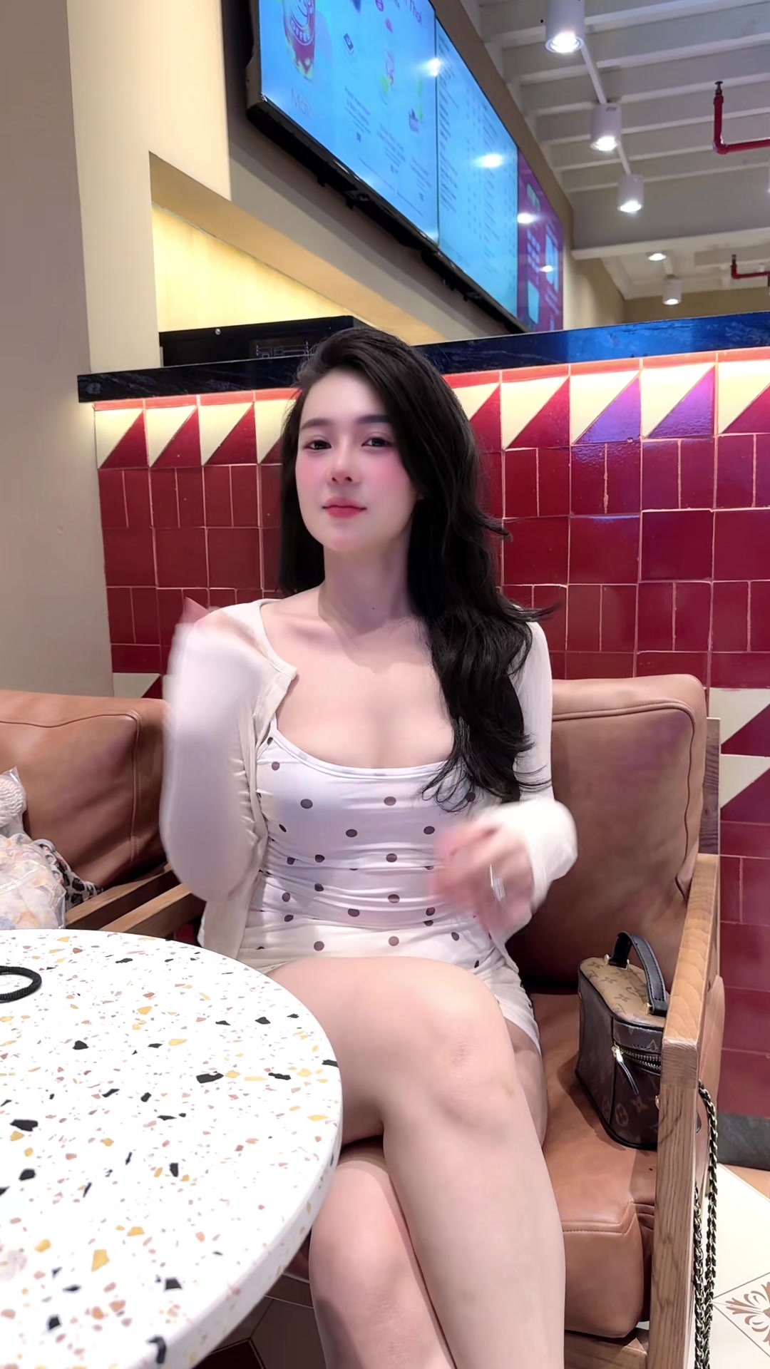 @Quỳnh Anh đây