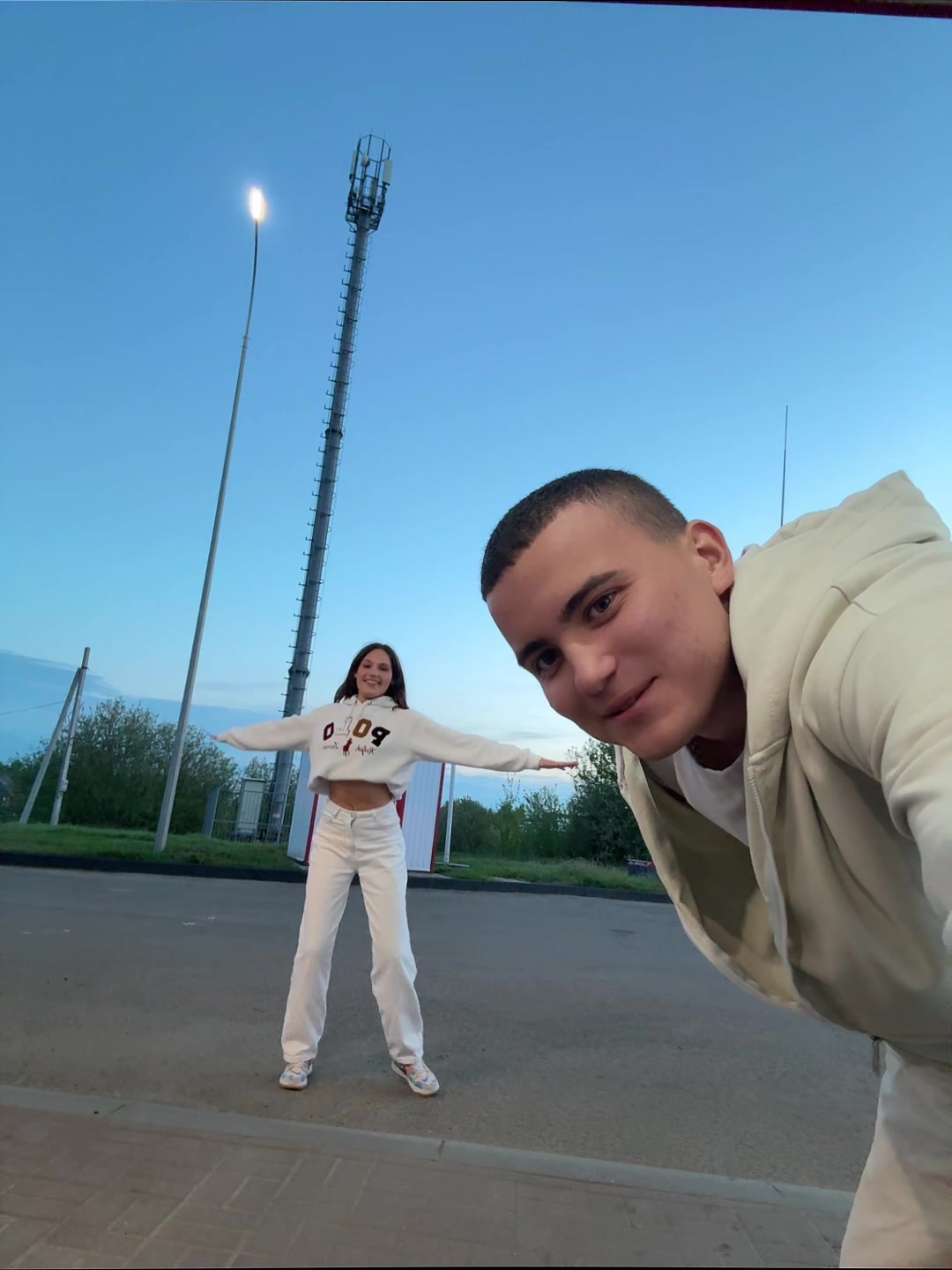 @arinkovv