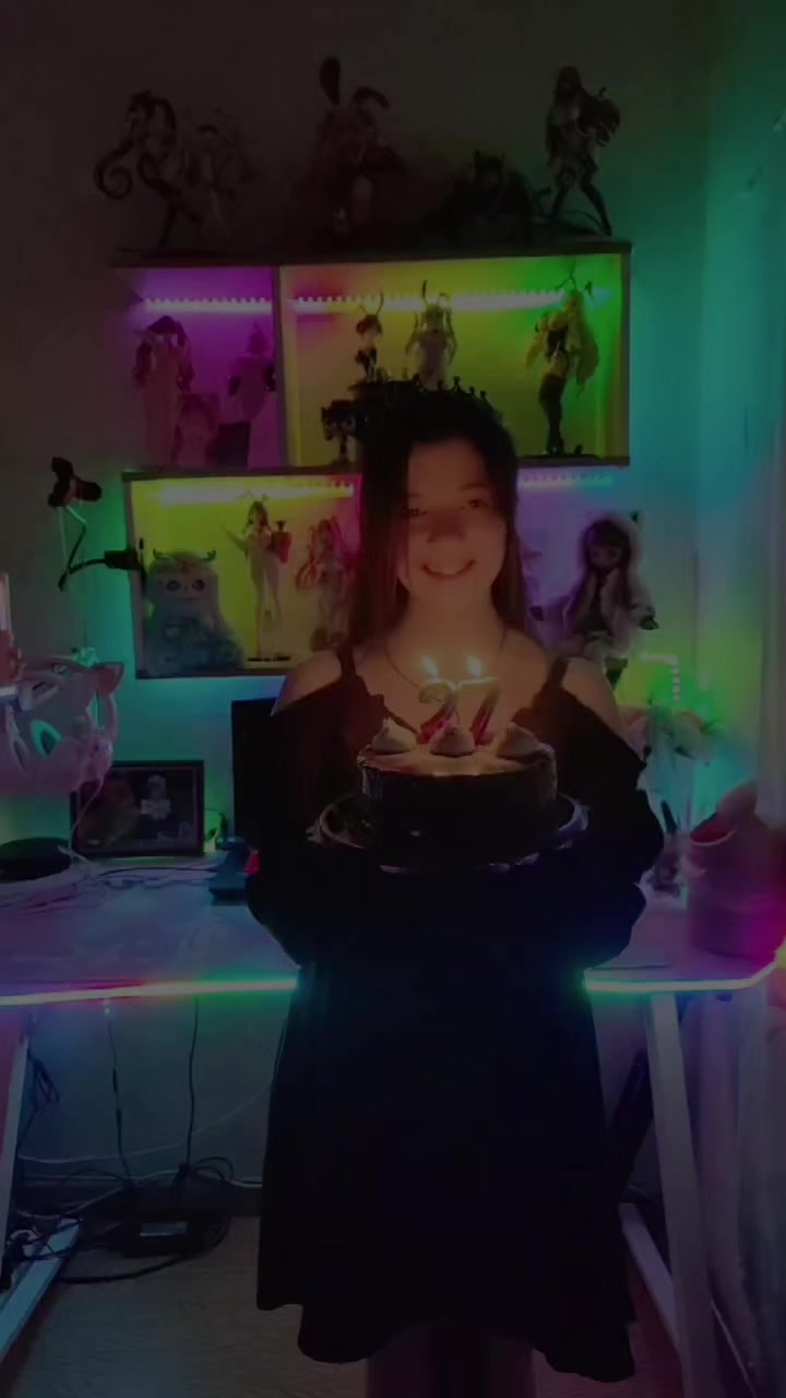 @Юля