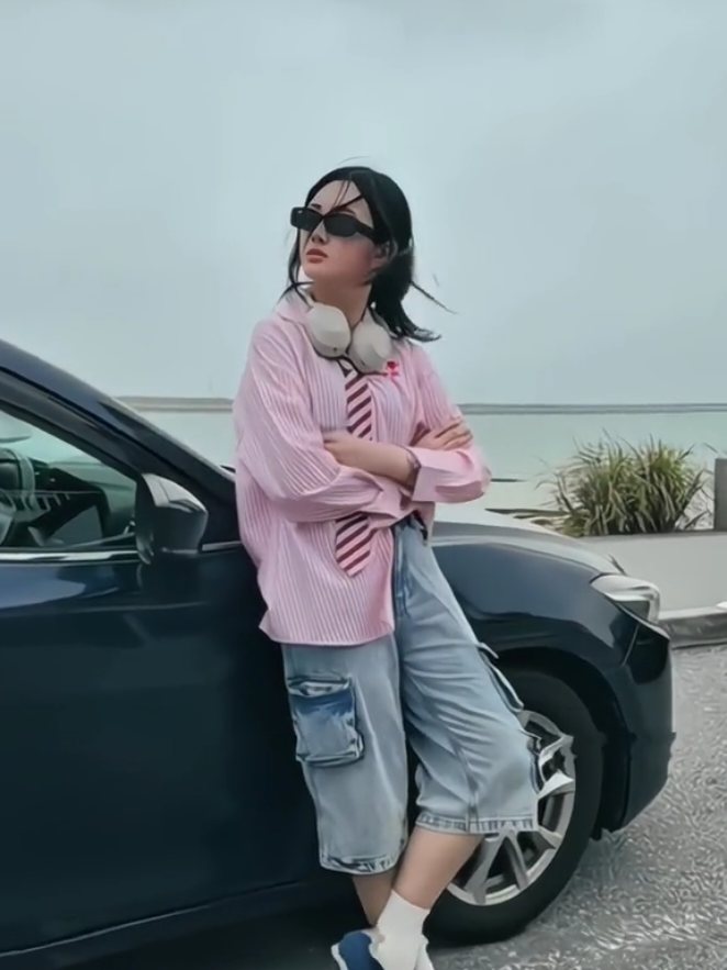 @𝐇𝐚𝐧𝐧 𝐥𝐞𝐧𝐚𝐭𝐡𝐞𝐚🍀