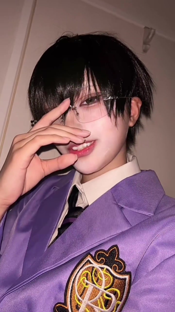 @しろるい