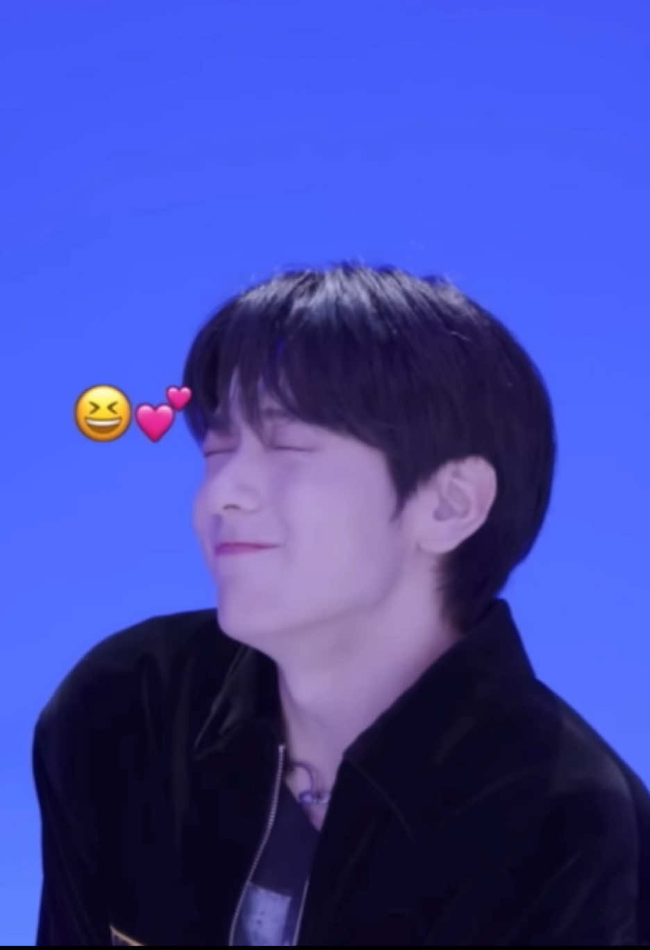 @<3