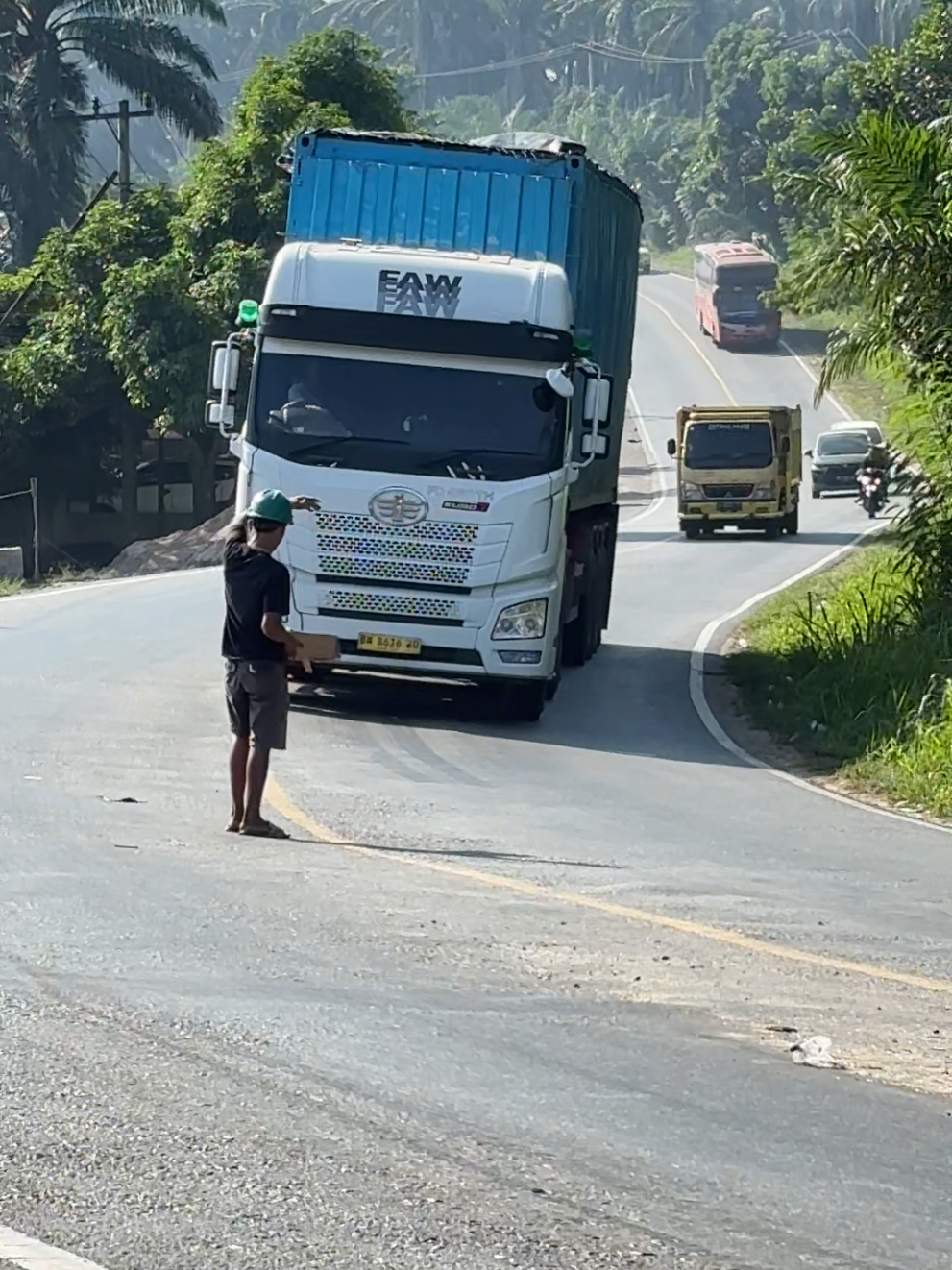 @Bukit Kodok Truck Video