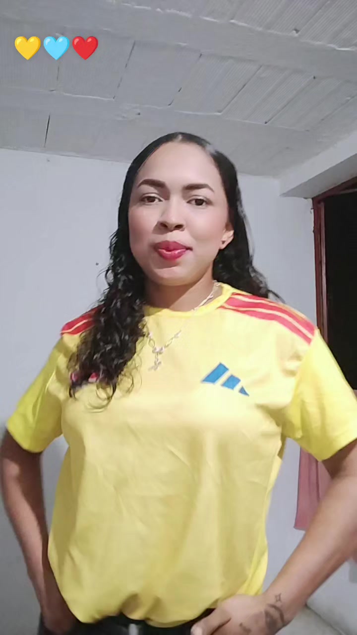@YIYI🤎