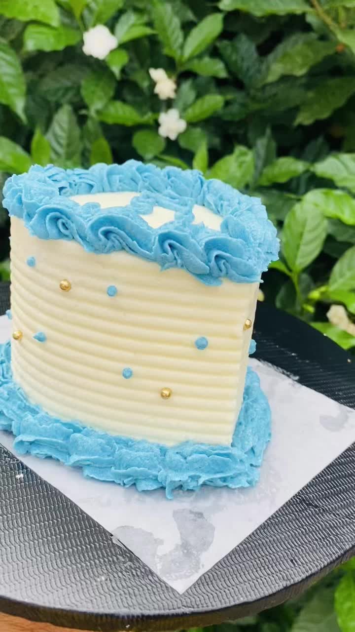@Cake vendor in suleja/Abuja