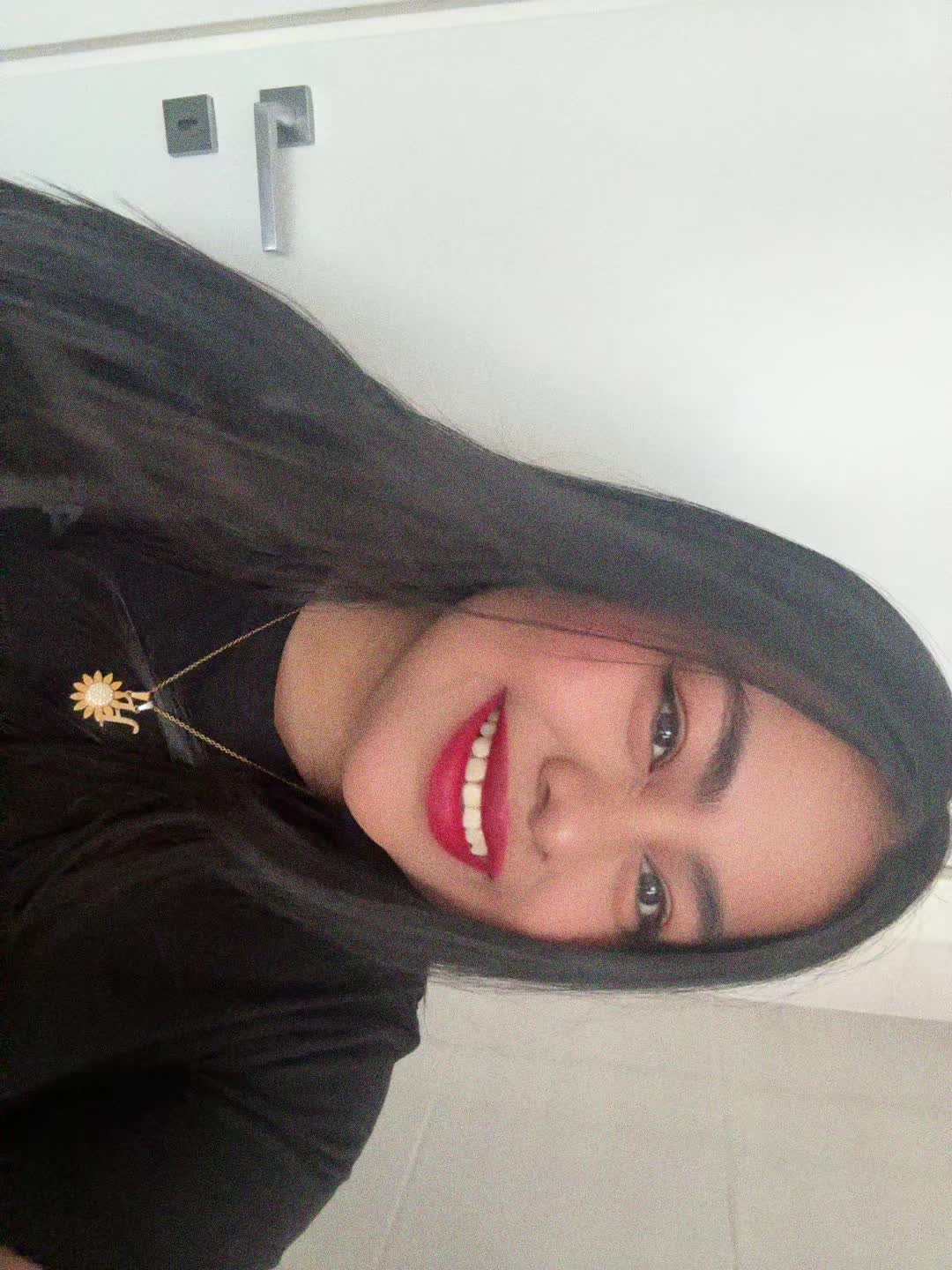 @Yiyita🖤🌻