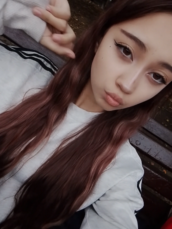 @elinka866