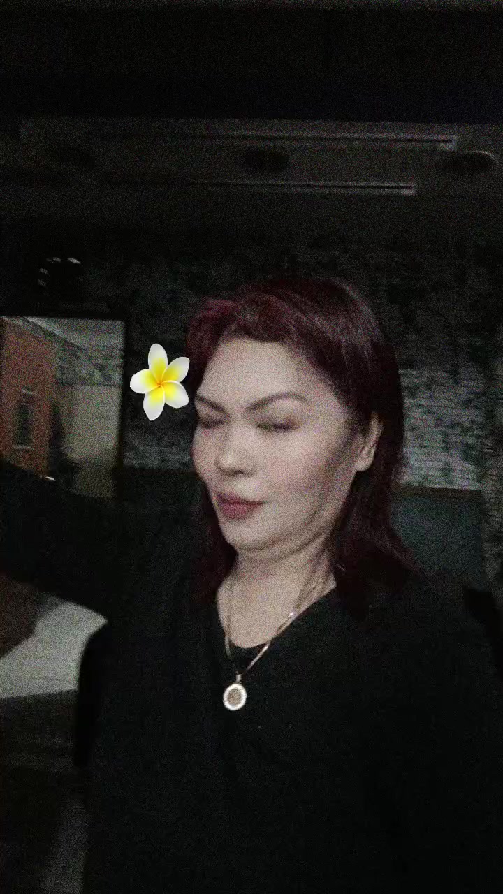 @vermz, beautician ๐