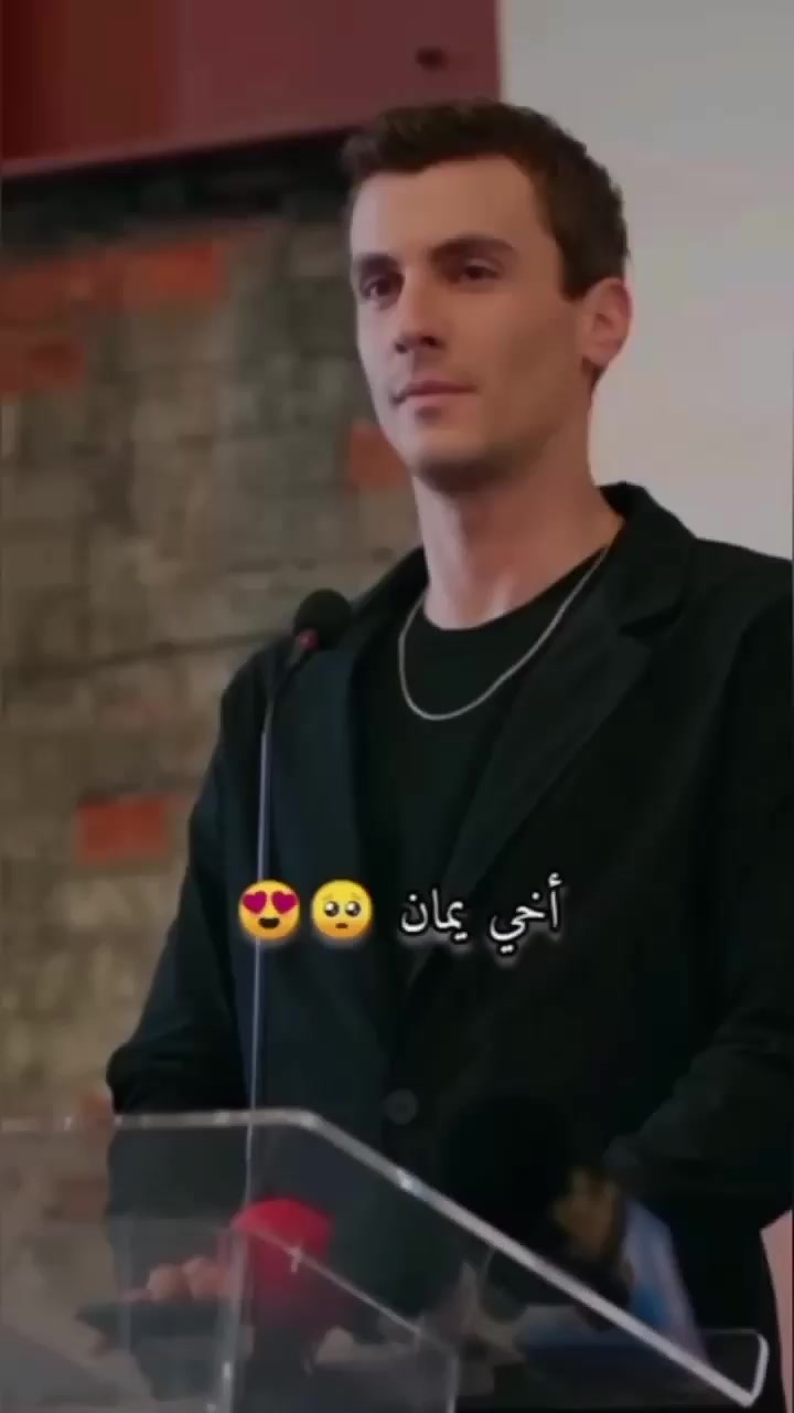 @Selena