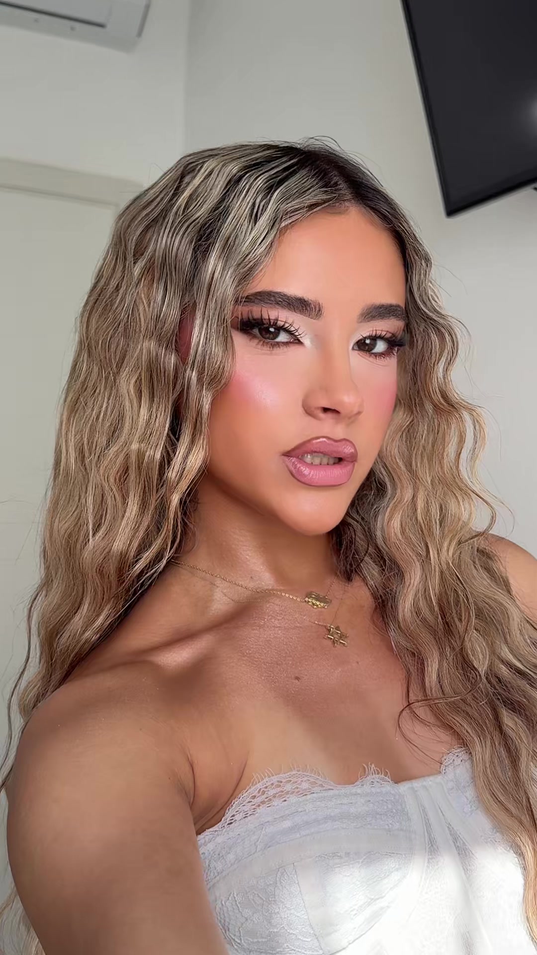 @romifriedman_