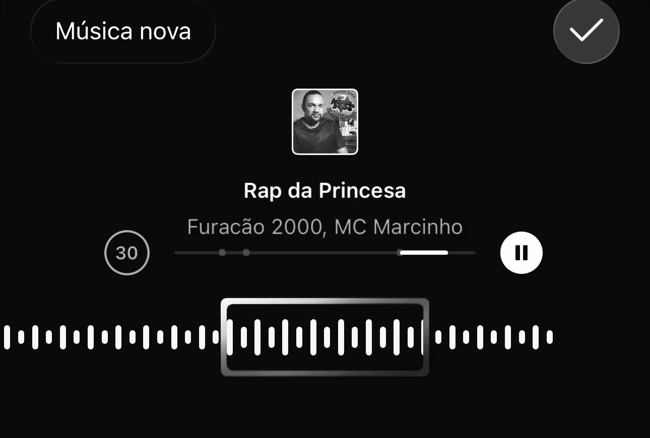 @🎧