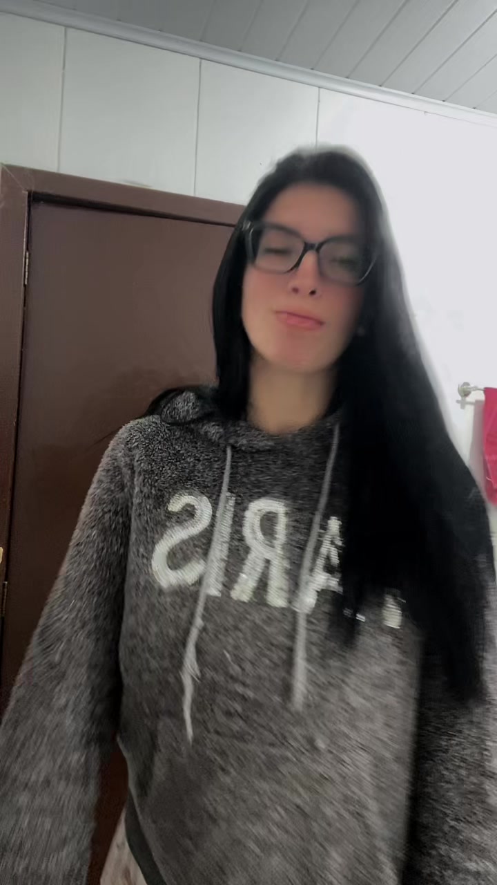 @Viviane Anselmo 🦒