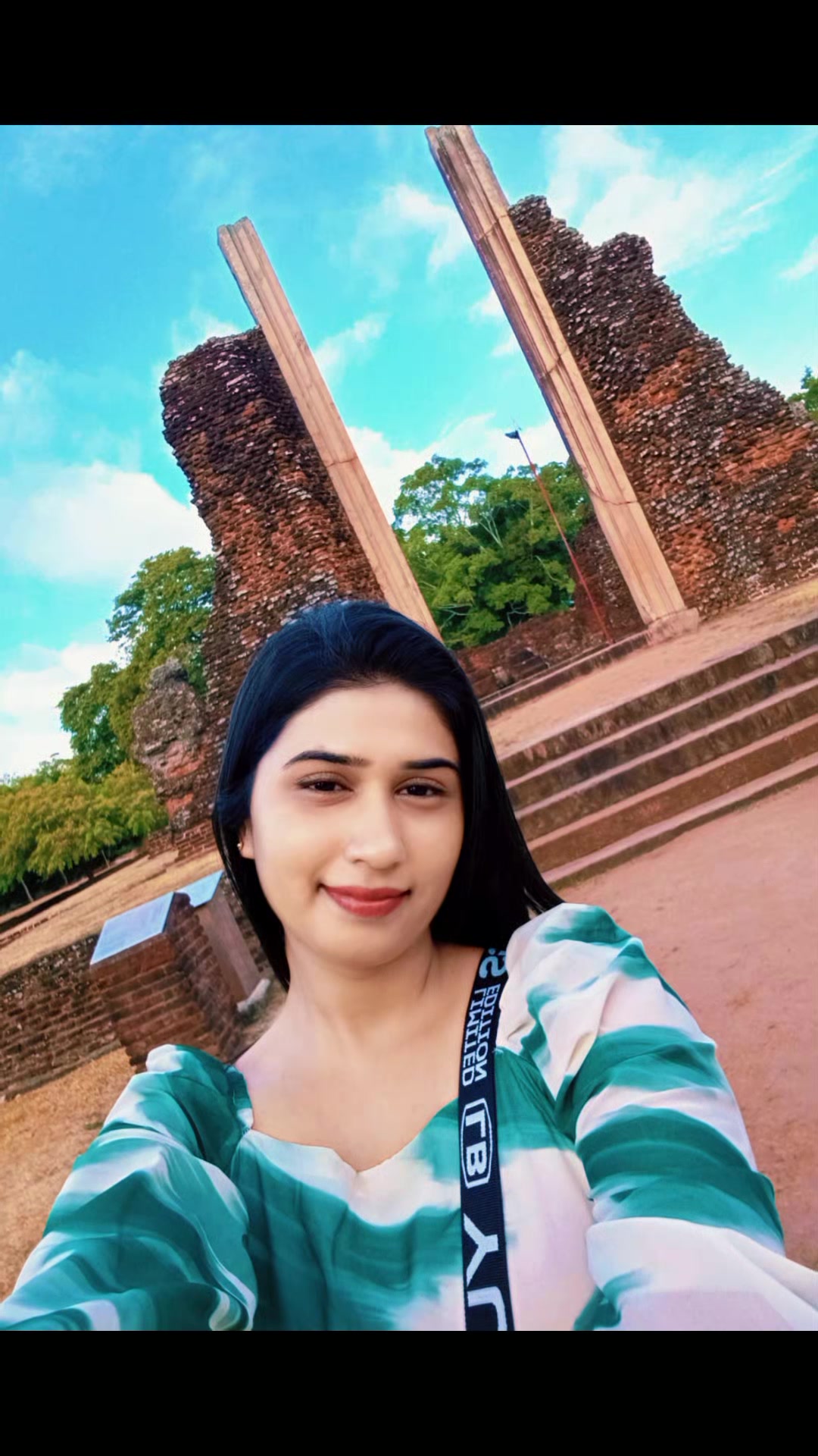 @🧿😈_Devil Girl_😈🧿