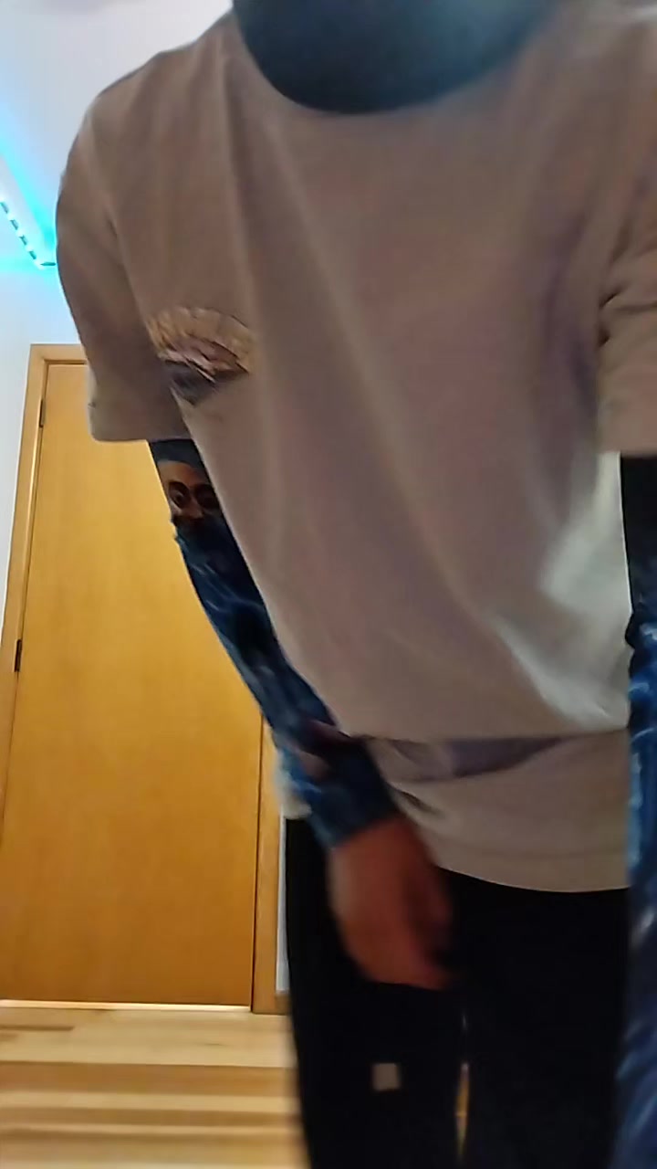 @😮💨C😮💨