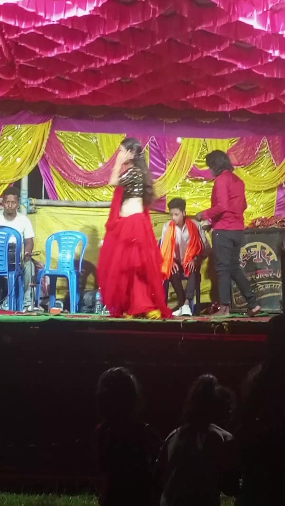 @Sonakshi Singh
