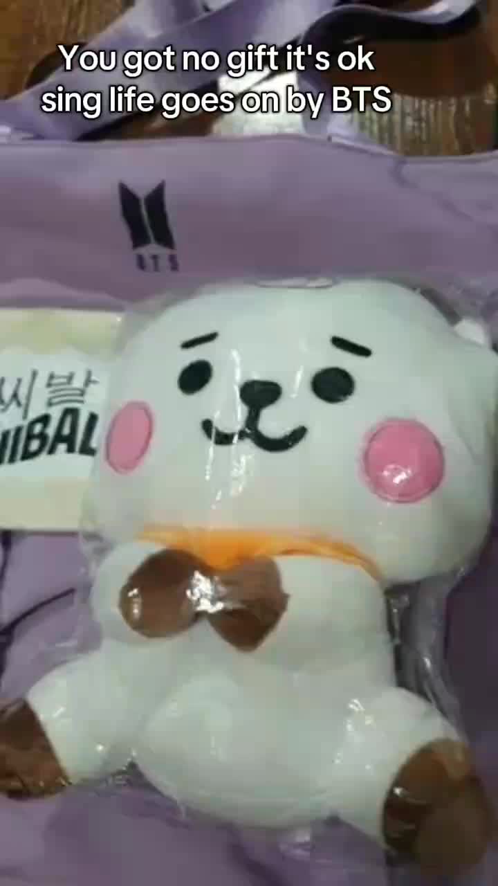 @BTS ARMY UGANDA OFFICIAL 🇺🇬