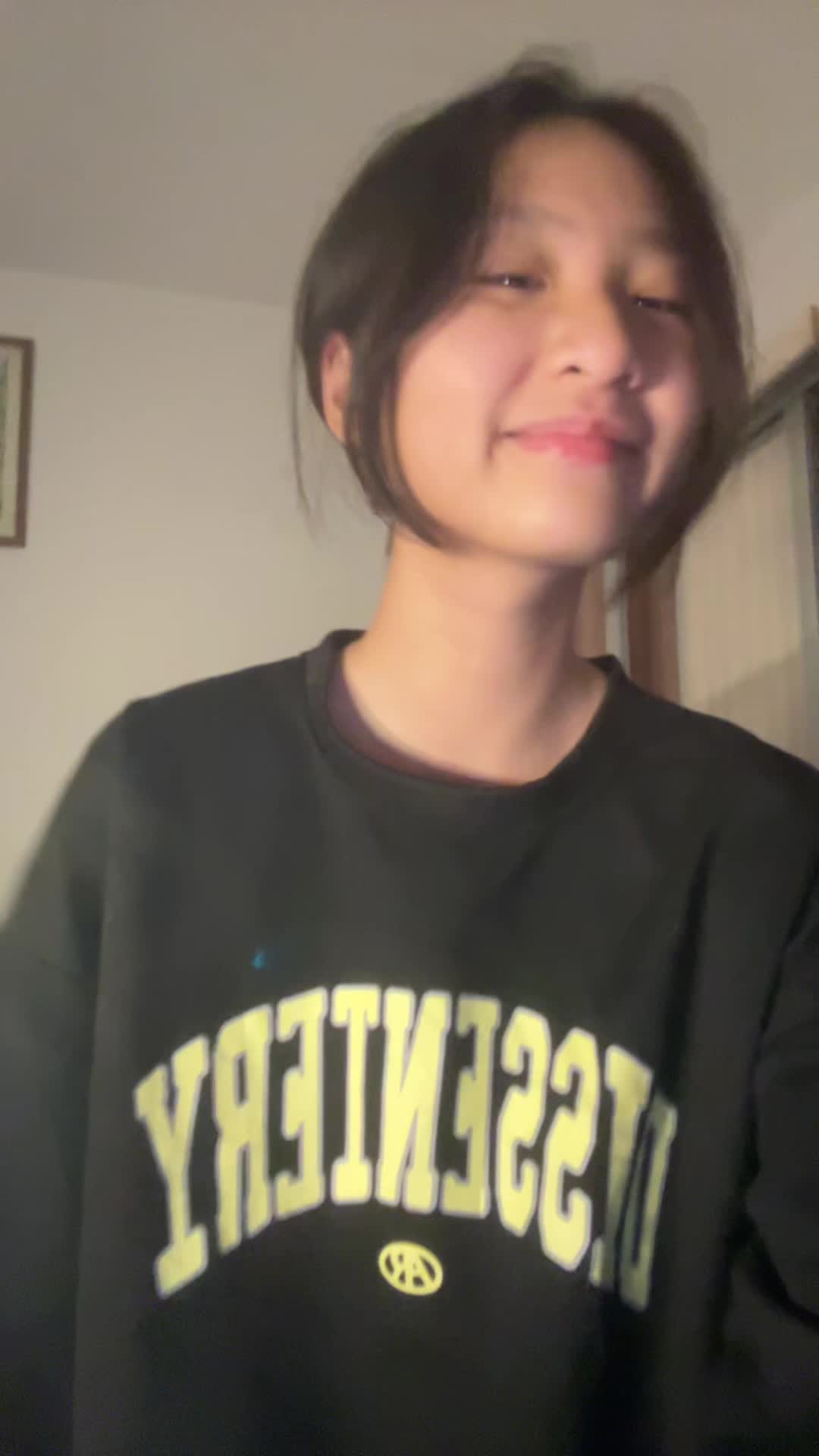 @nicole