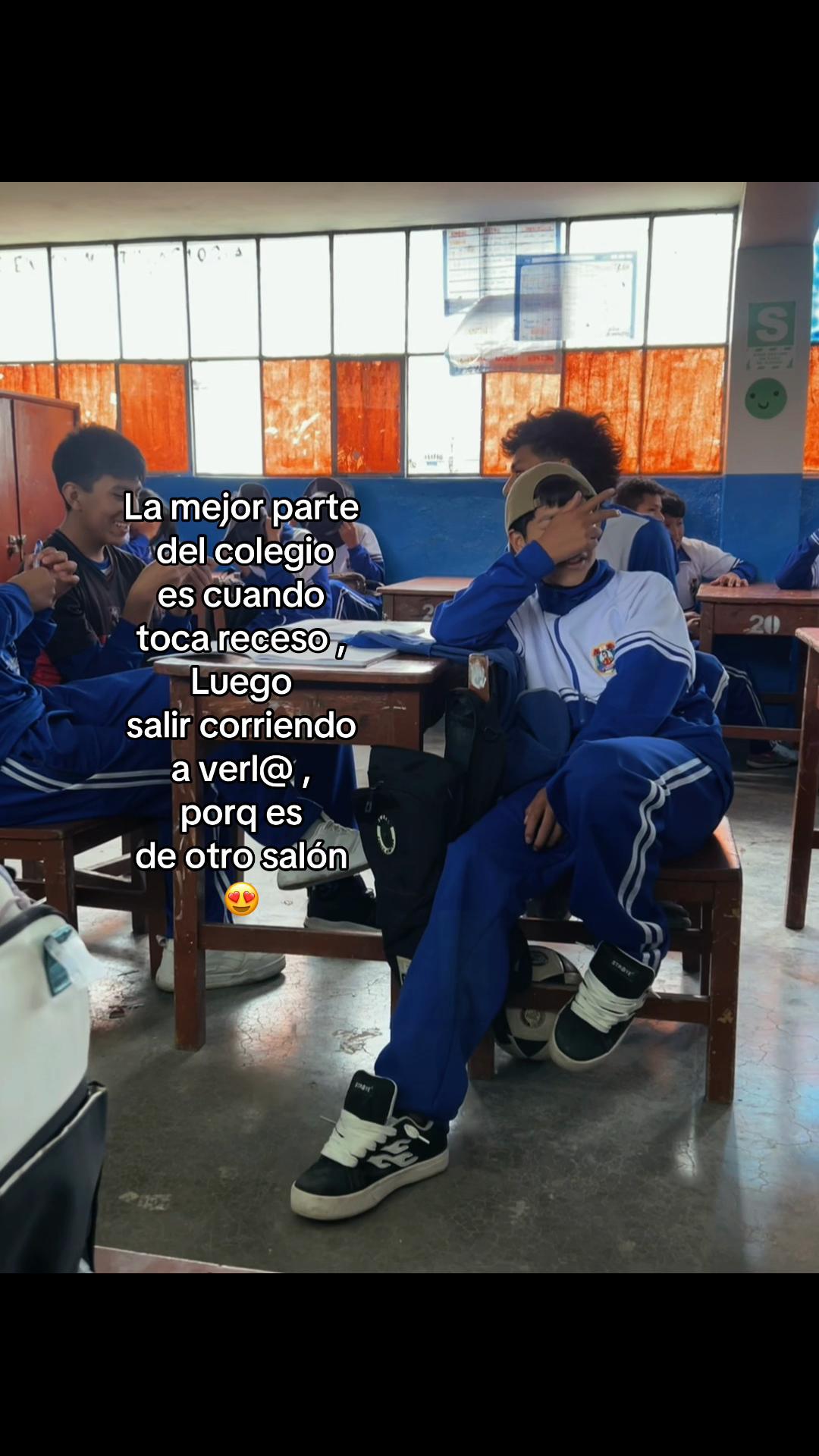 @las locuras de 3ro'C😎