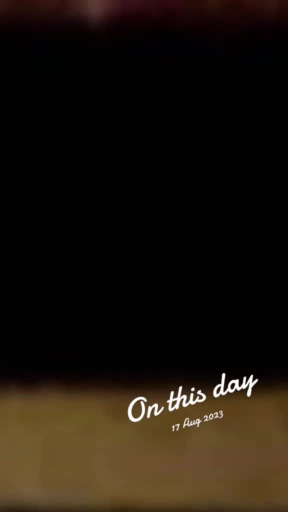@احمر مشتاق ورک 🫀✨️😘