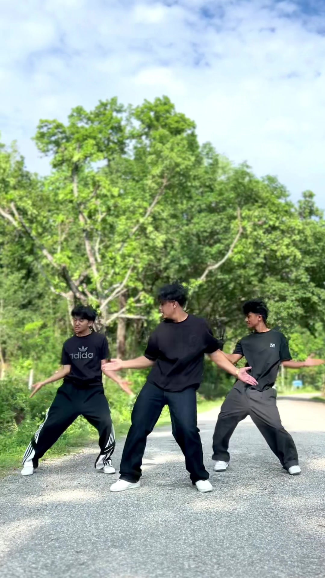 @artandvibedancestudio