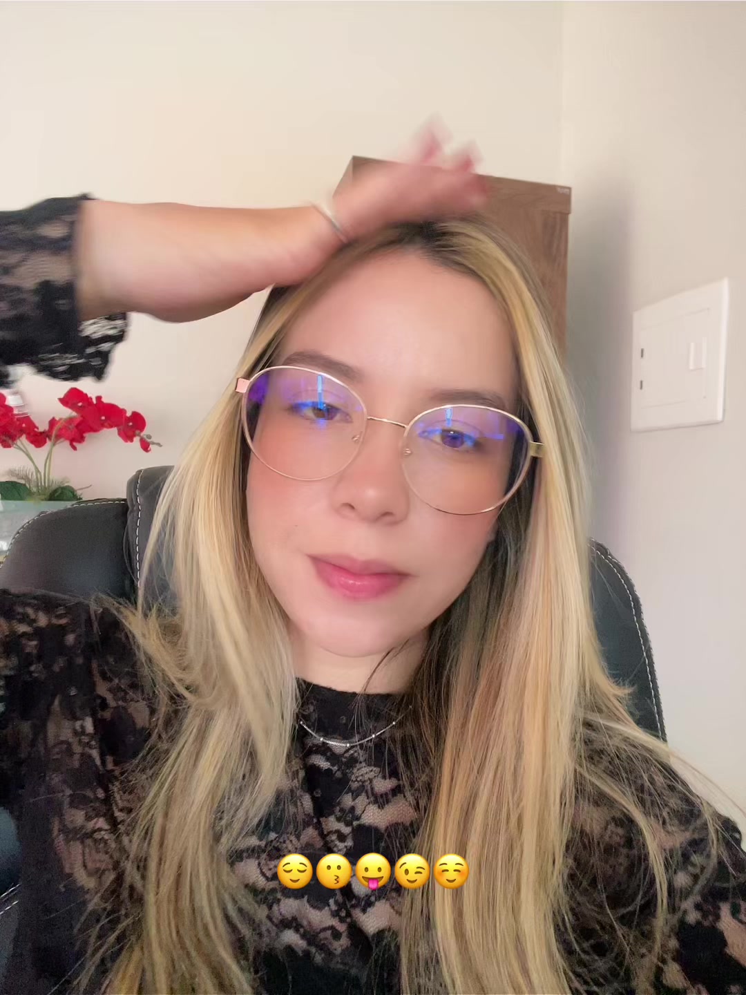 @carolinya