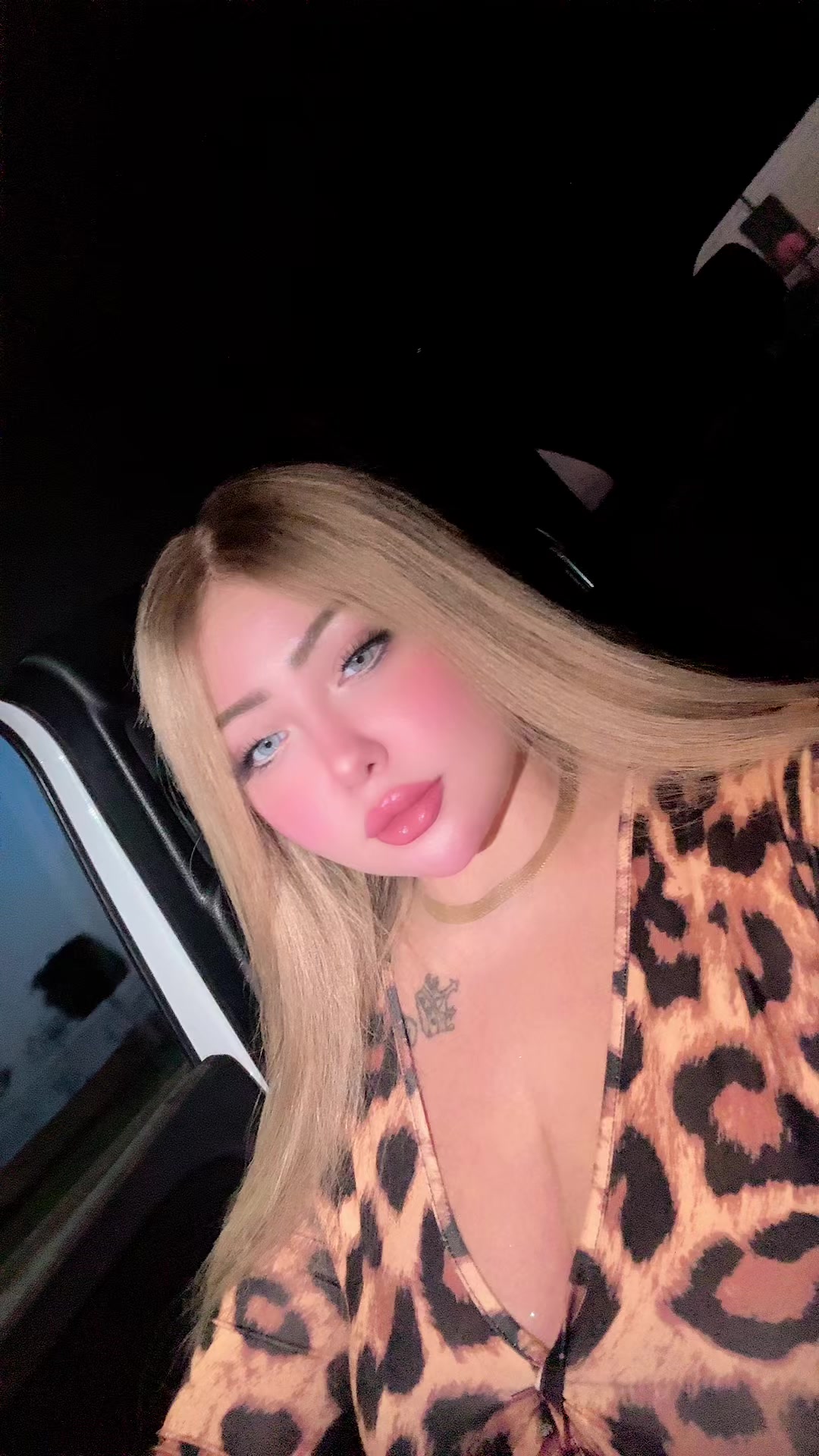 @boosy - بوسي