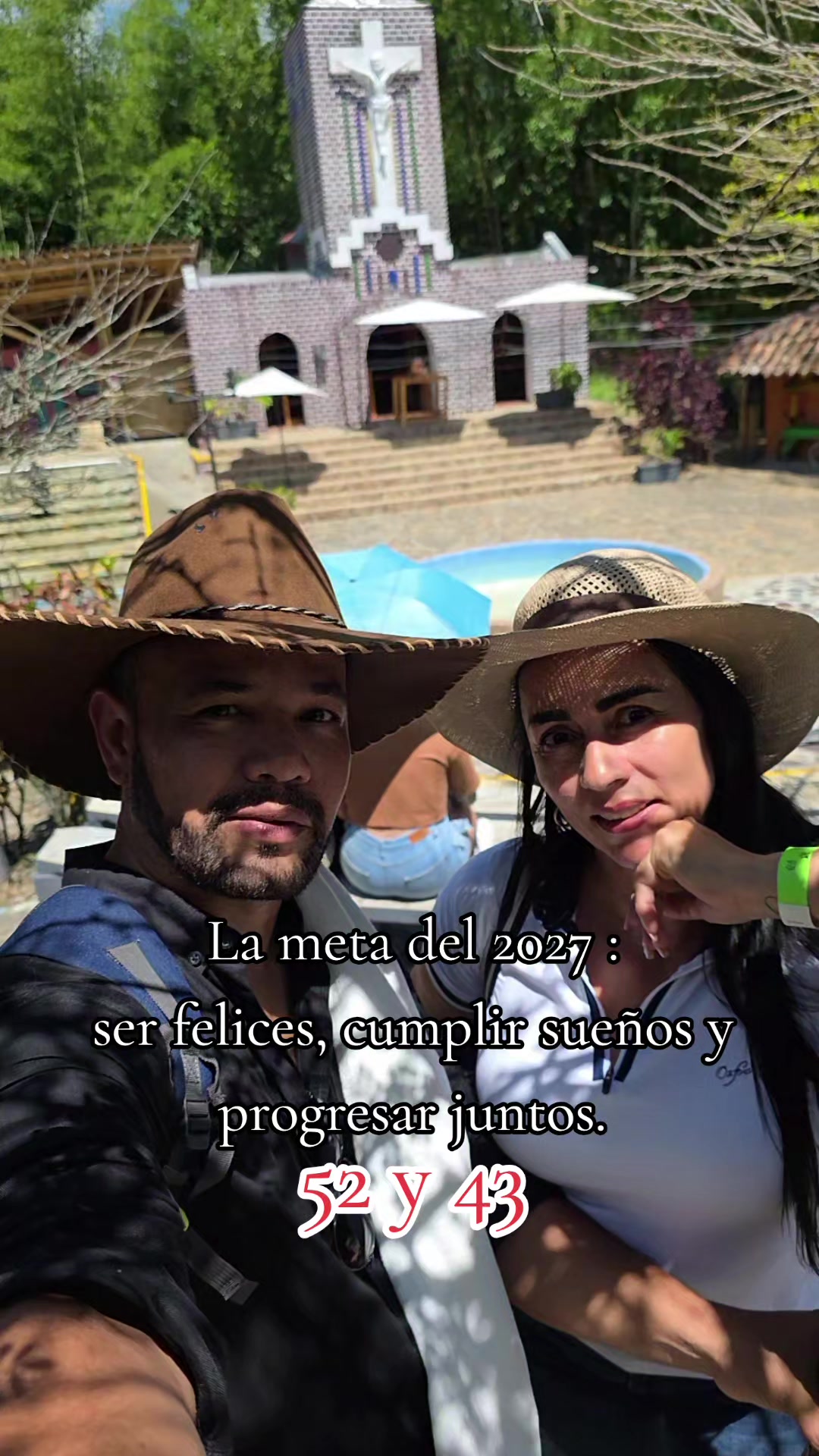 @ARES BERNAL