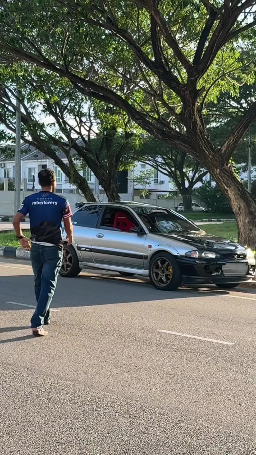 @sir-Spray