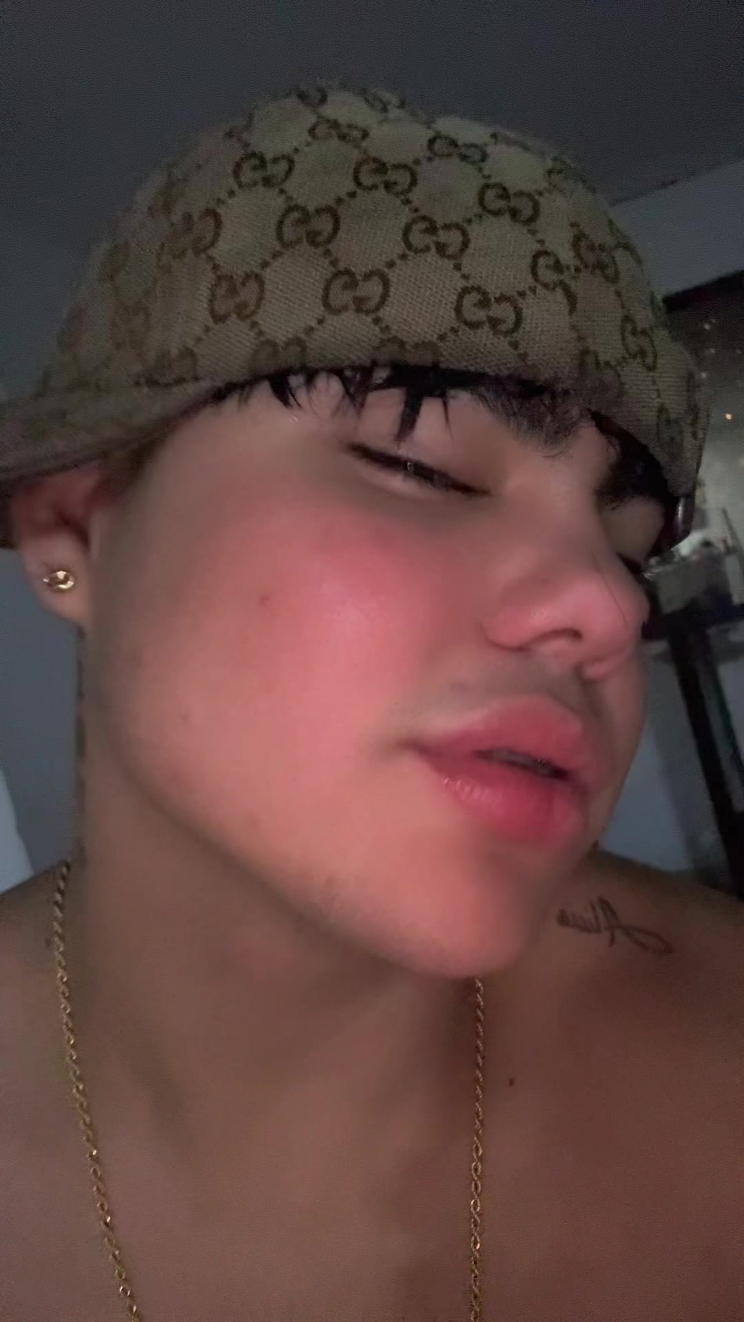 @Alejito ✨