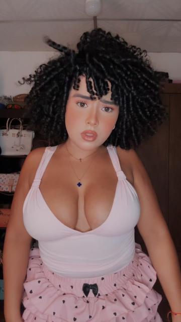 @ABIGAILGIRONI