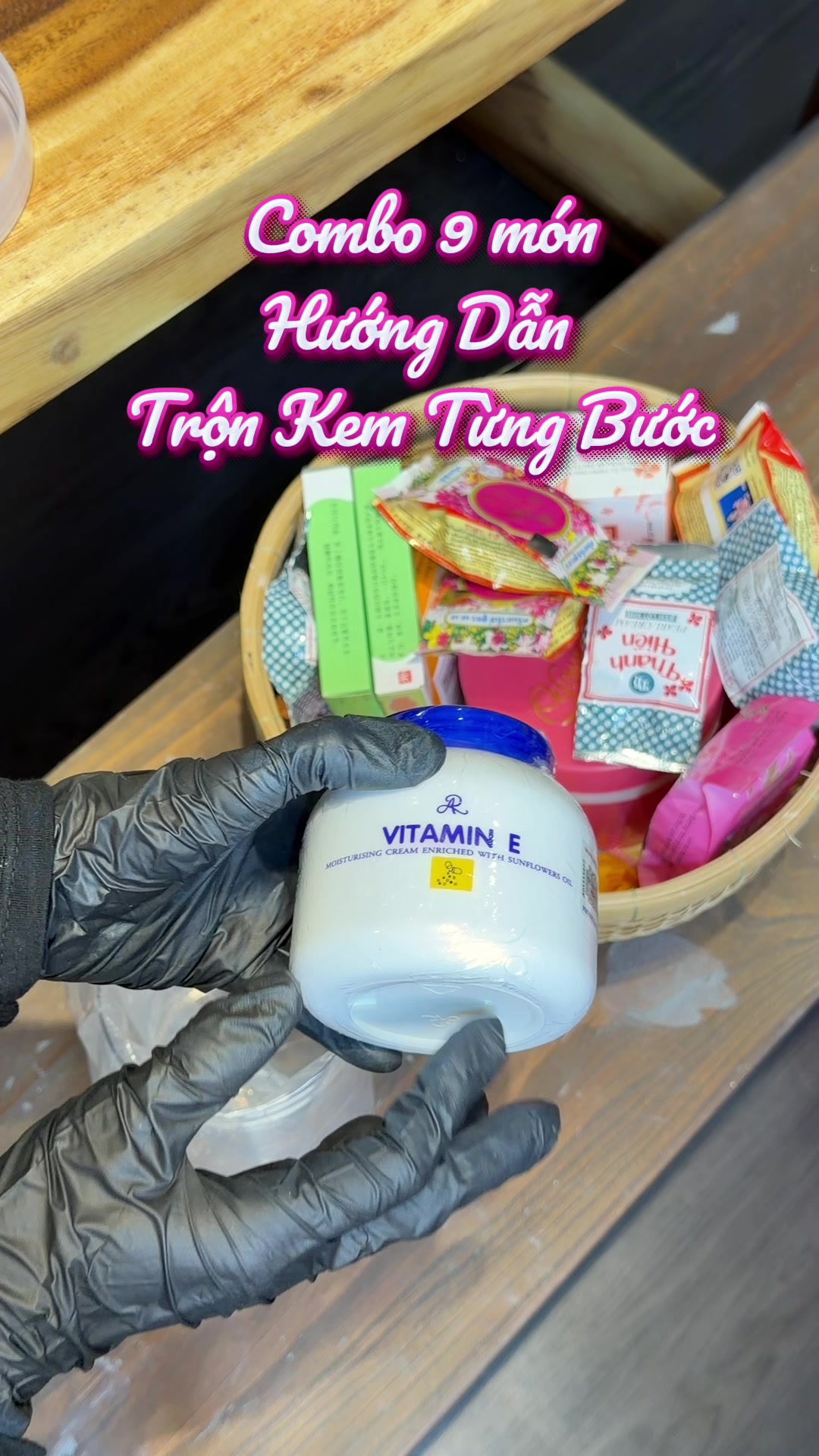 @Bà Tám Da Dẻ