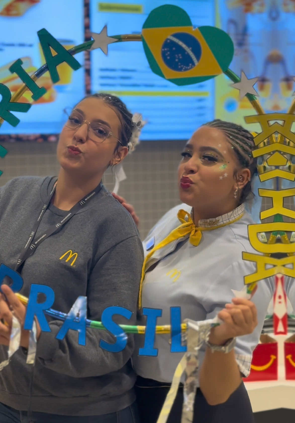 @Ana&ensp;Carolina💛terrinha💛