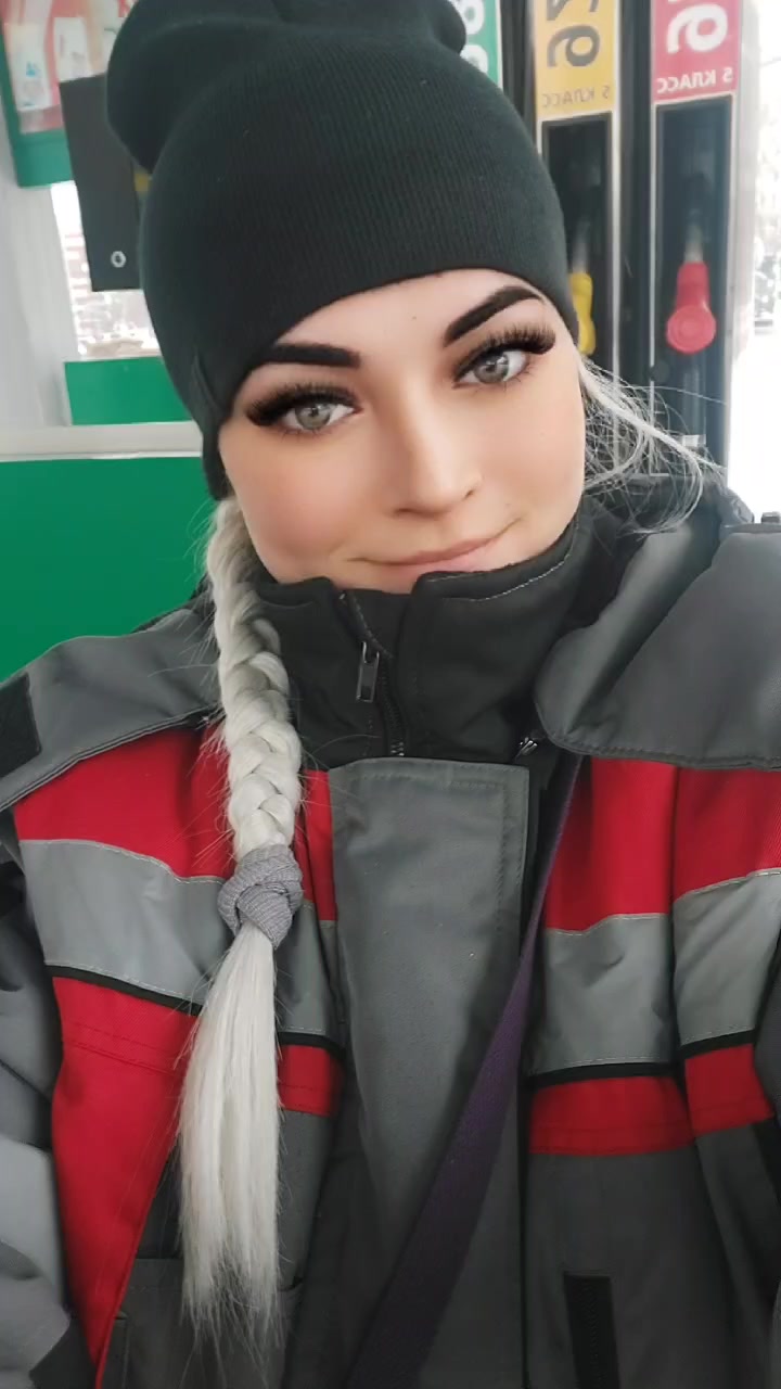 @Alena Volkova