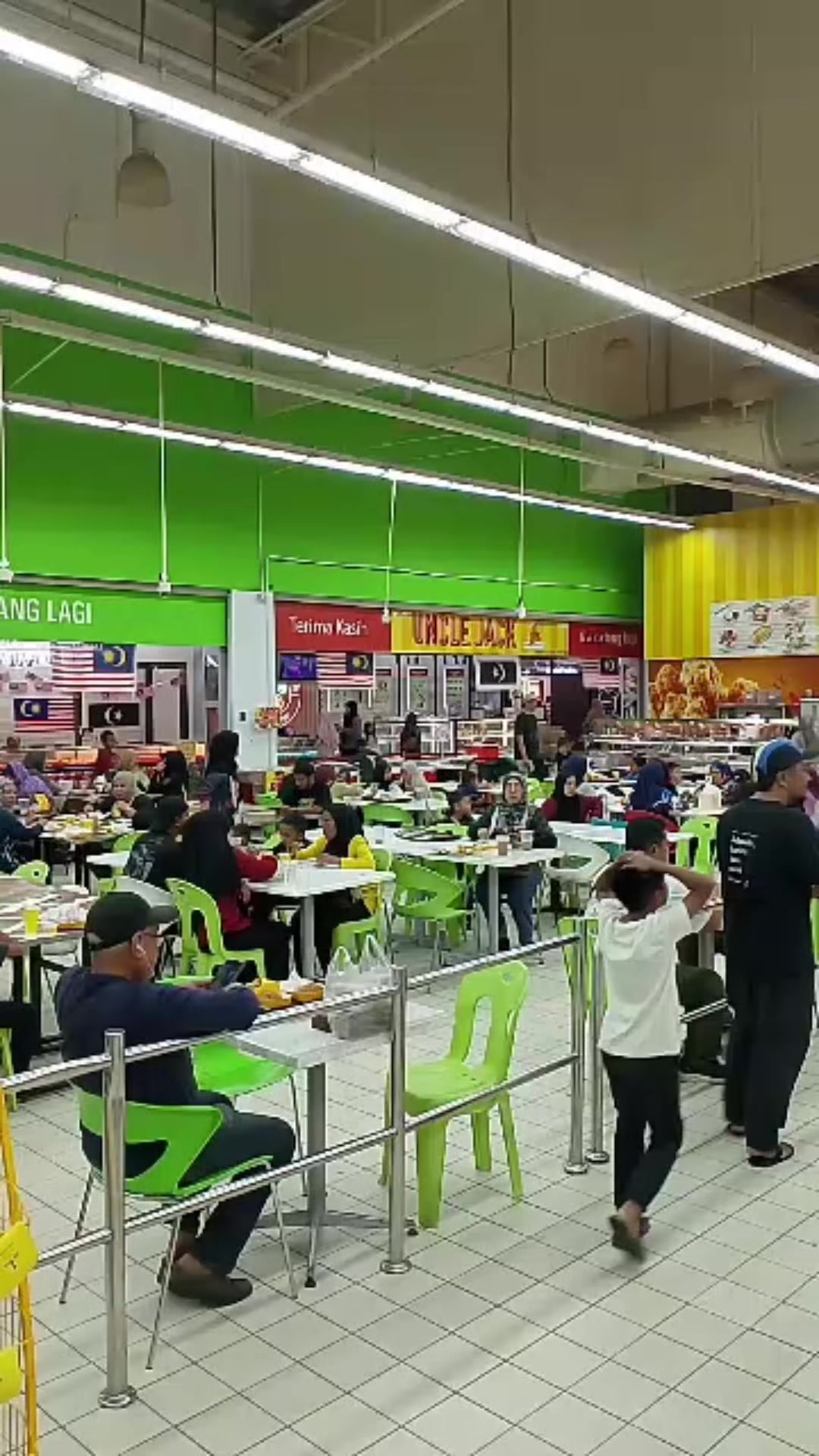 @Giant Kuala Terengganu